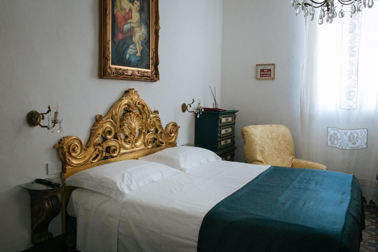 Domus Socolatae Residenza D'Epoca Charming B&B - Adults Only Follonica Exterior foto